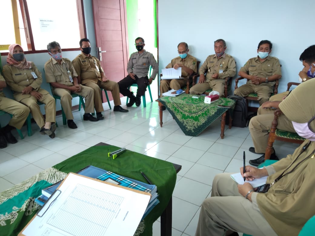 MONITORING & EVALUASI ADMINISTRASI PEMERINTAHAN DESA SEMESTER I